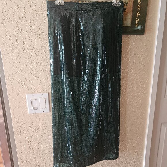 Maxie Hunter Green Sequin Skirt - Picture 2 of 8